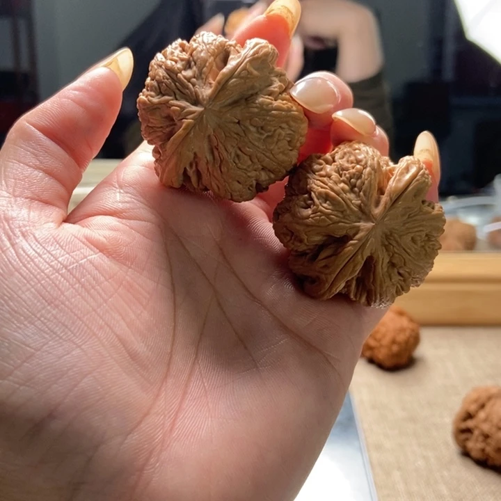 文玩核桃吊坠粗筋35