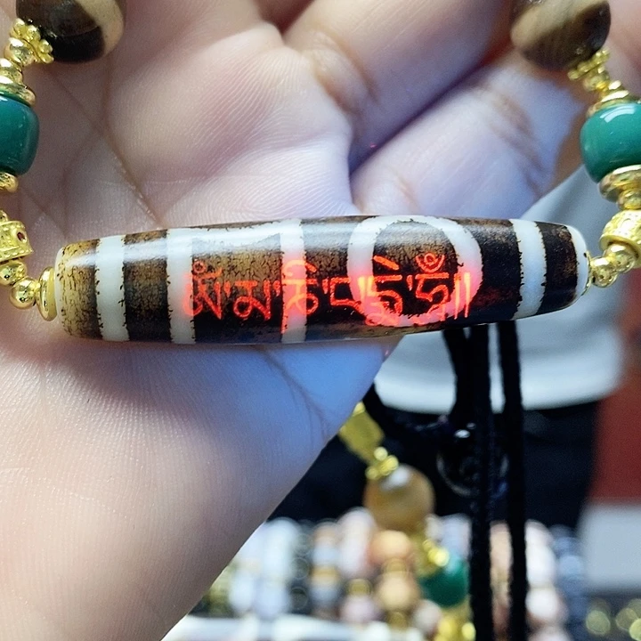 玛瑙/玉髓合金颈饰