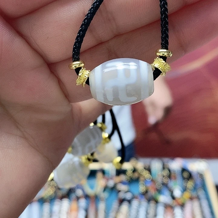 玛瑙/玉髓合金颈饰