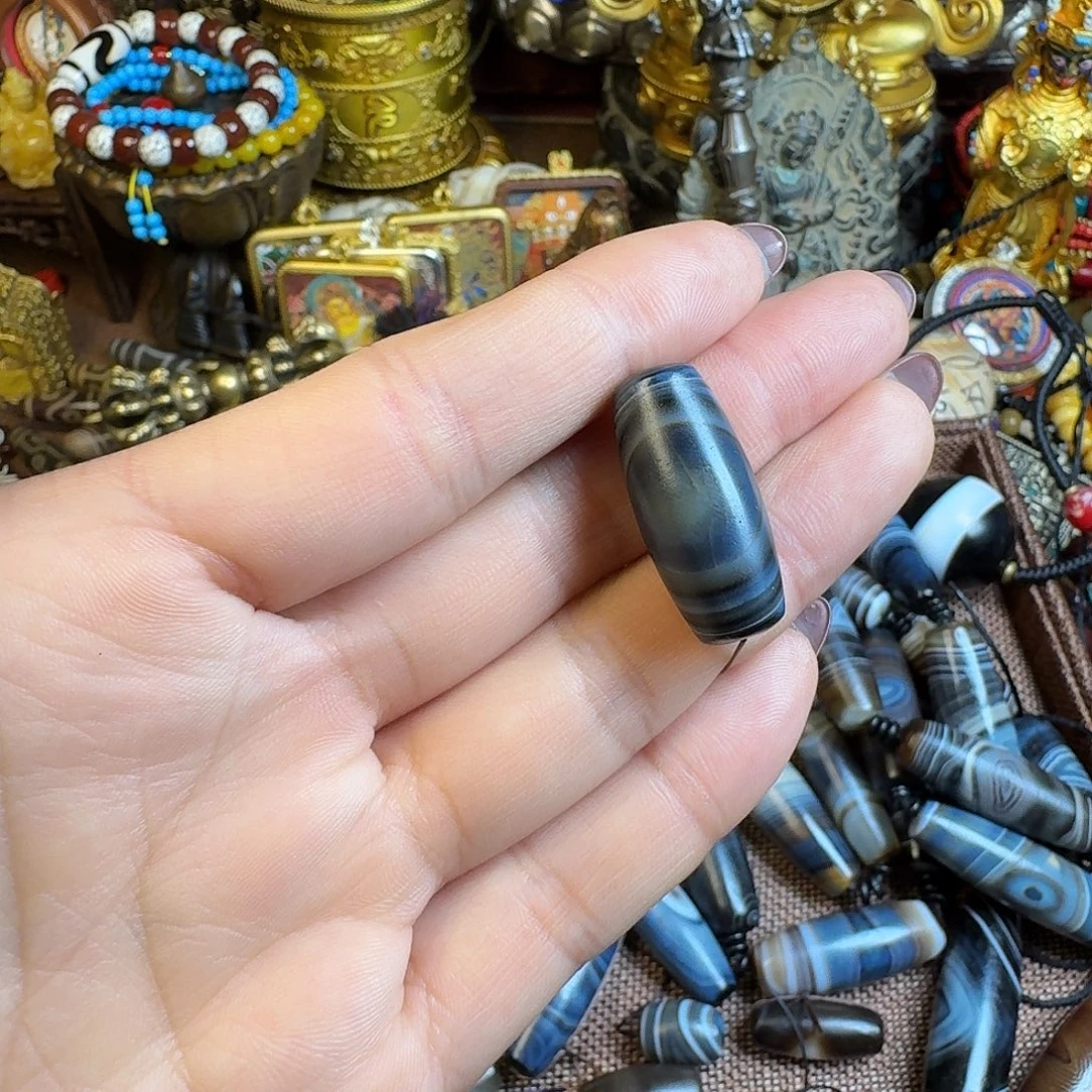 泥塑扎西德勒独特日设计