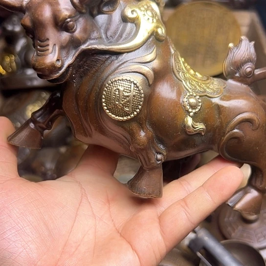 铜制文玩把玩物件