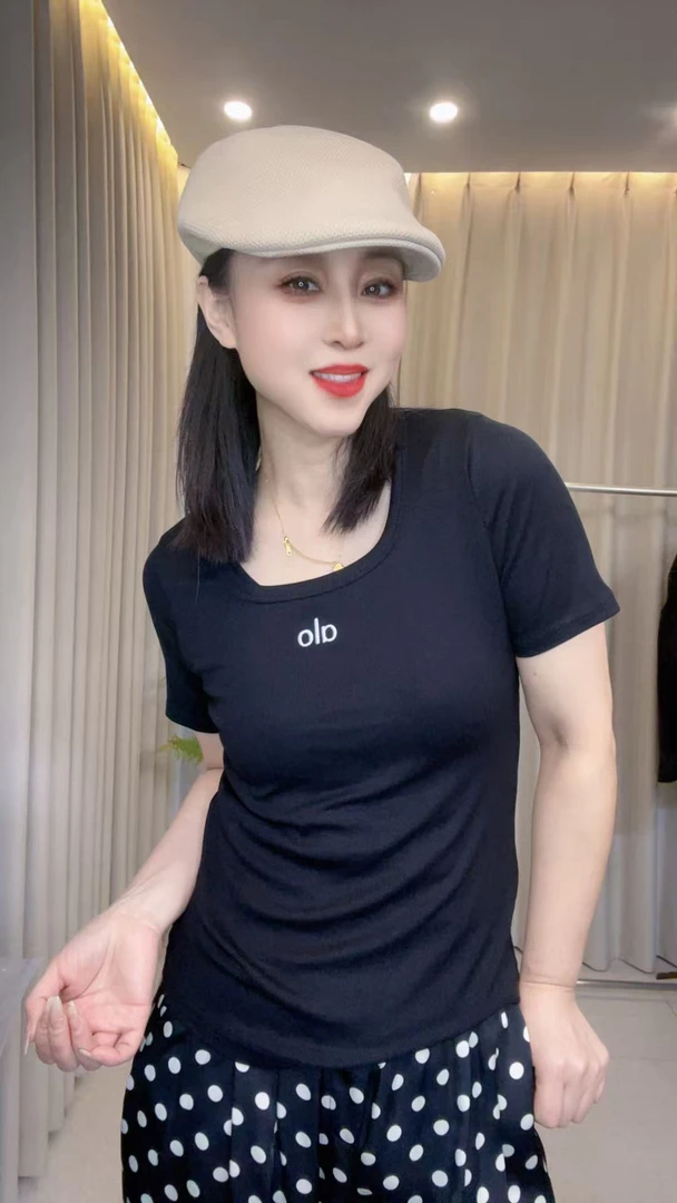 2686欧货刺绣字短袖T恤女2025夏季新款时尚休闲修身百搭纯色上衣