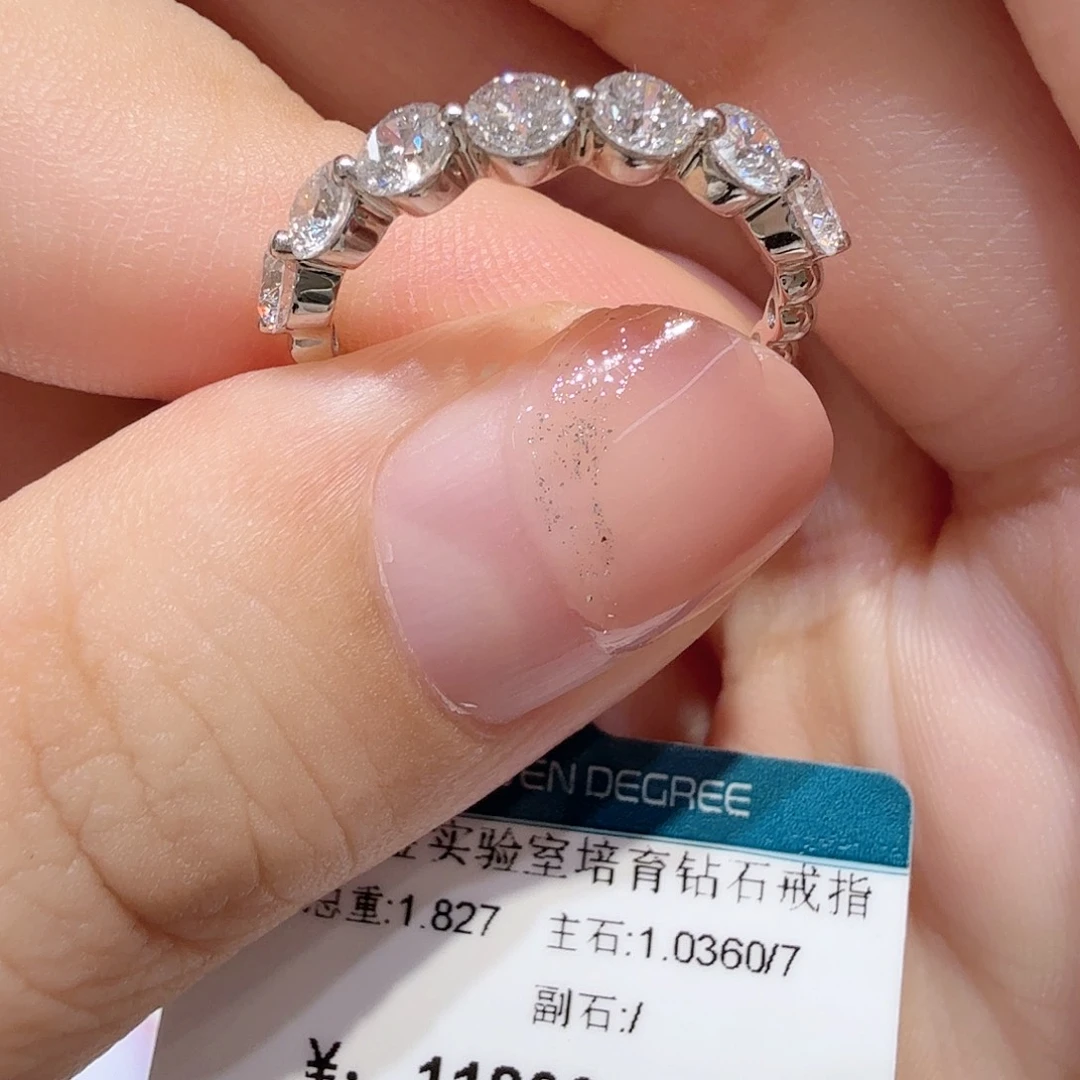 18K金镶嵌实验室培育钻石