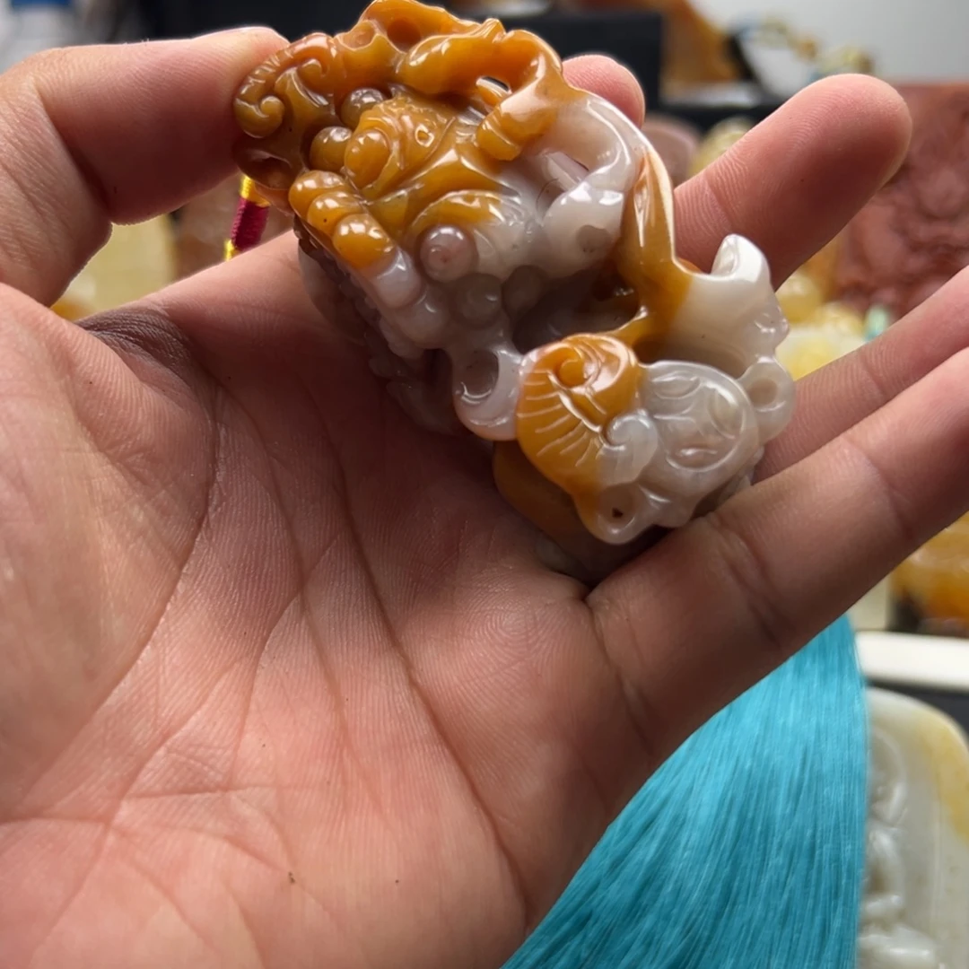 石英质玉（黄龙玉）未镶嵌hly