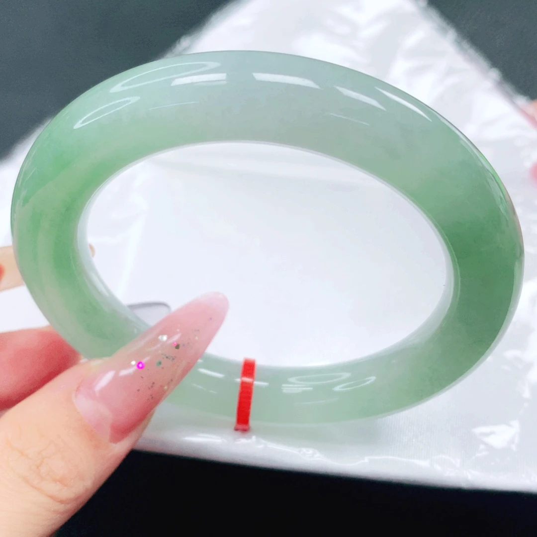 翡翠未镶嵌手镯54