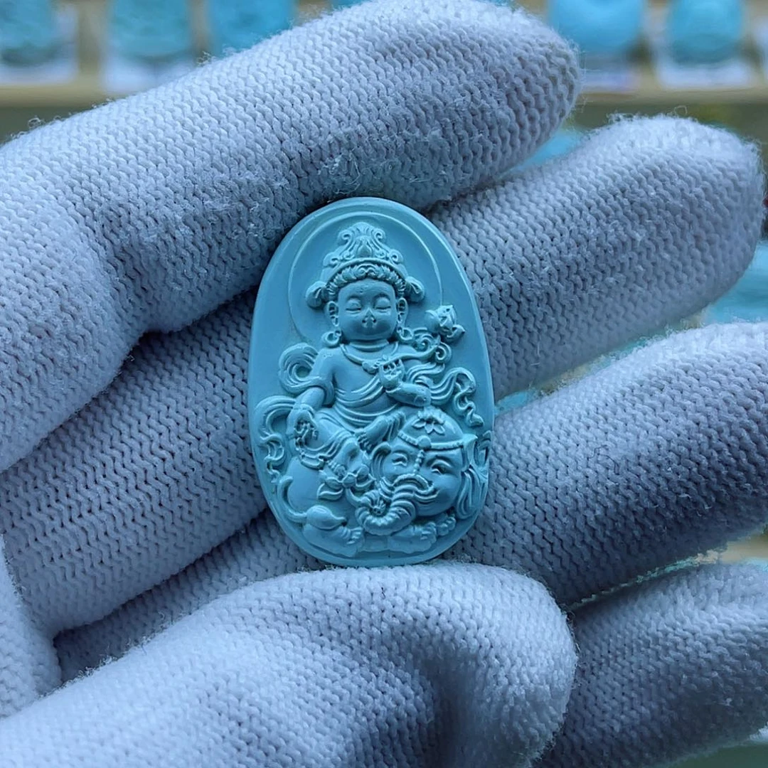 绿松石未镶嵌珠宝奇石