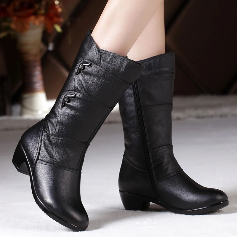 靴子女秋冬皮靴真皮中筒靴长靴中老年棉皮鞋妈妈大码女靴冬季加绒