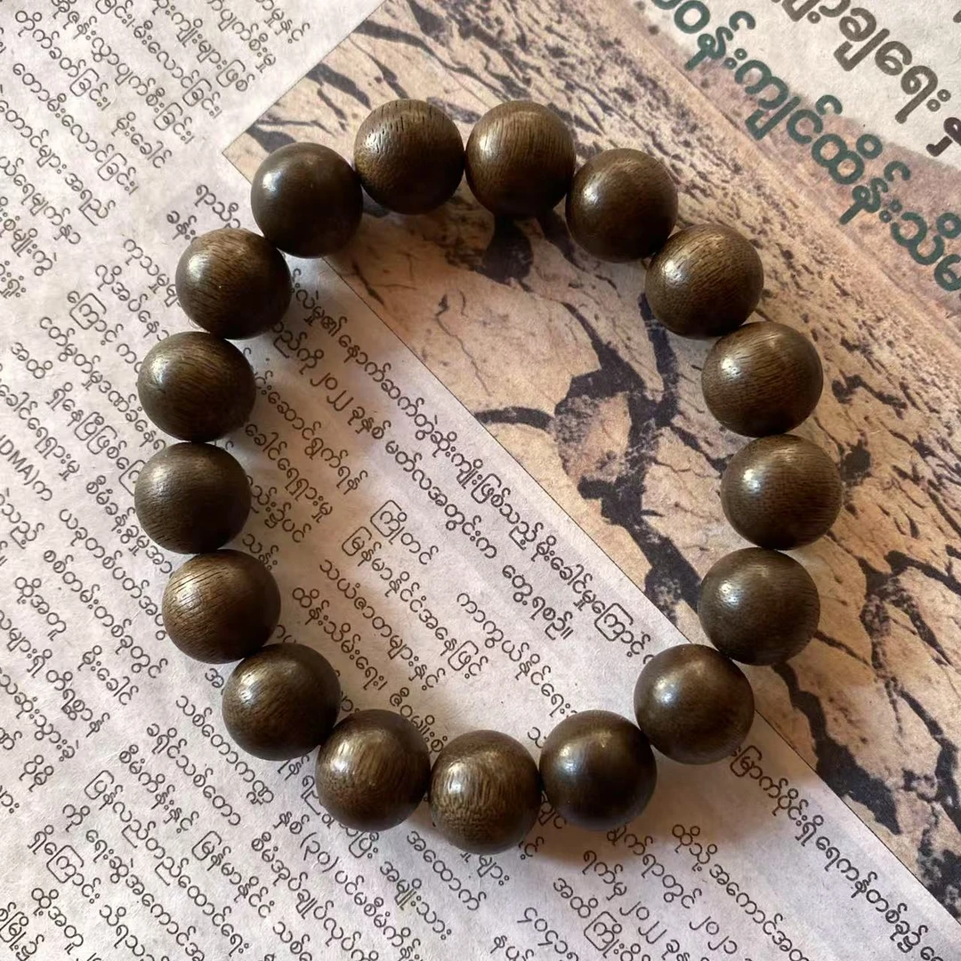 DS8G沉香手串（多样性发货）