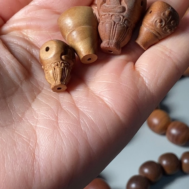 檀香木S****o老山檀香一体三通，焦糖奶香