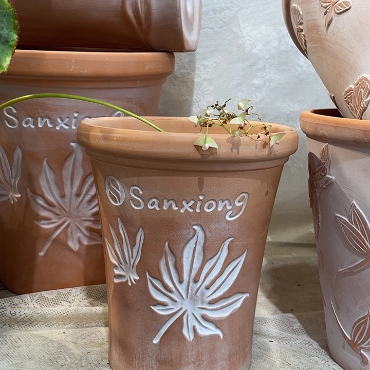 17×21花盆一个……