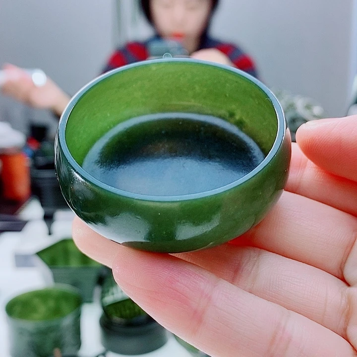 和田玉（青玉）未镶嵌把件