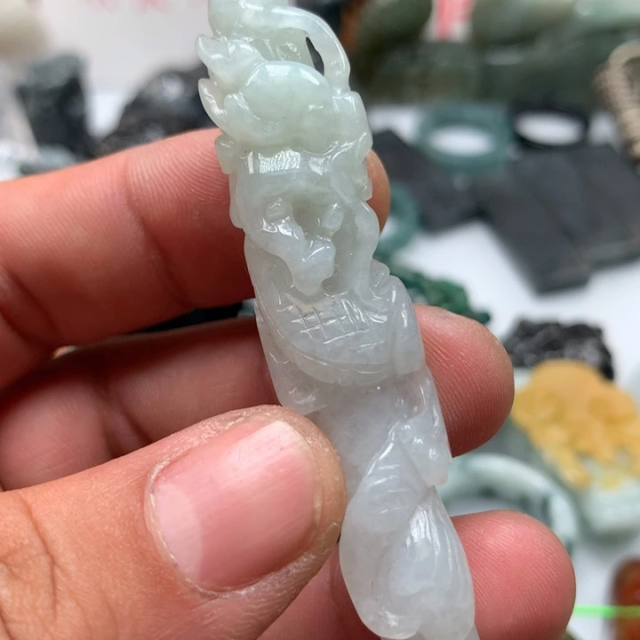 翡翠颈饰未镶嵌保真天然A货翡翠