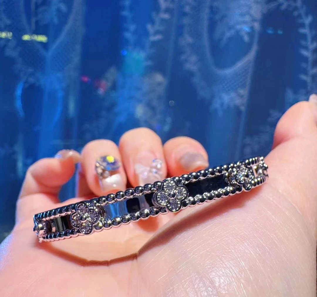 【六言精选3号】 ZSSL0369重金（发20g左右） 珠珠四叶草万花筒手镯