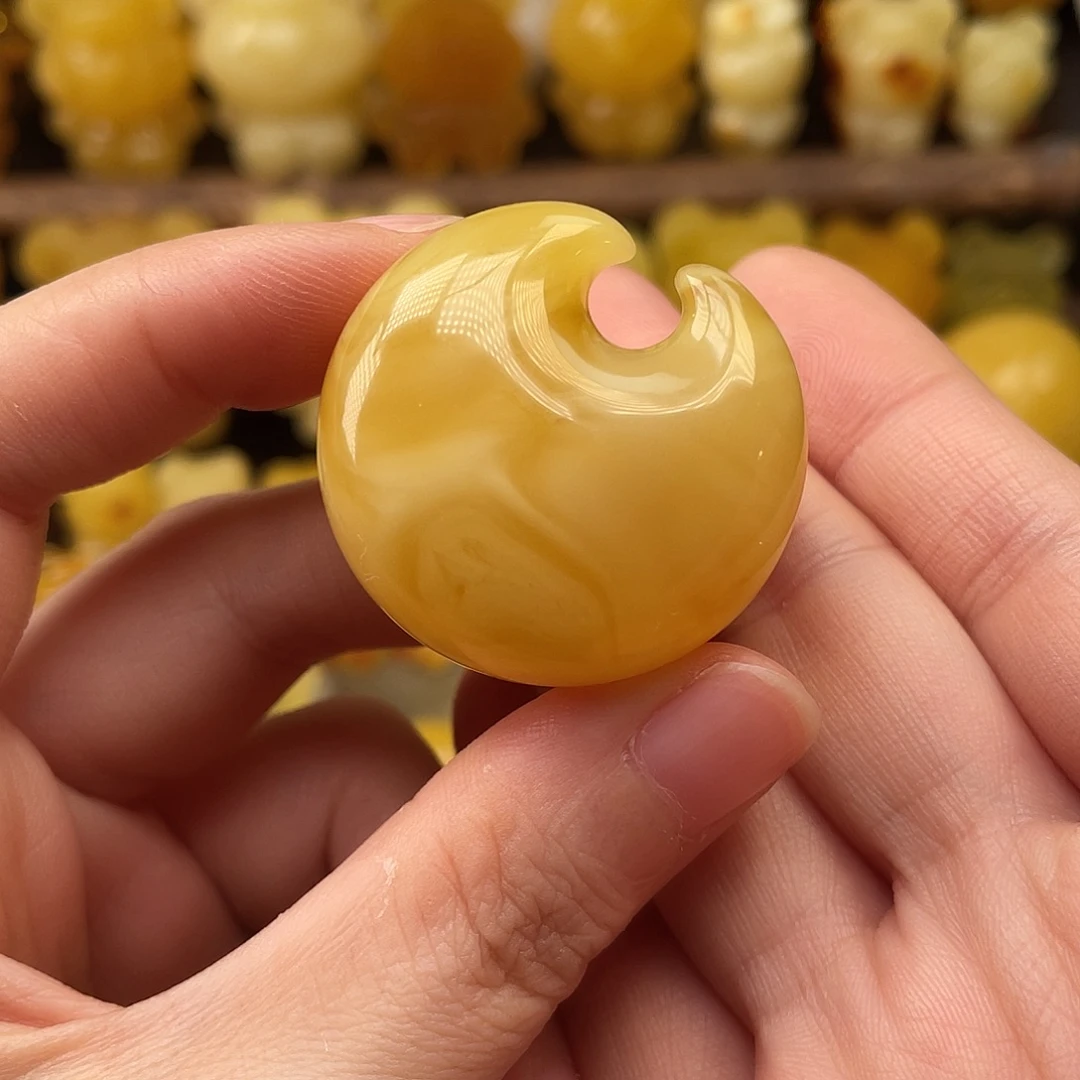 琥珀未镶嵌珠宝奇石