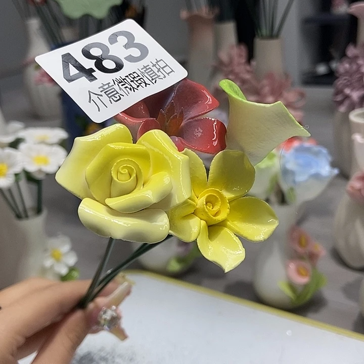 陶瓷纯手工捏花设计