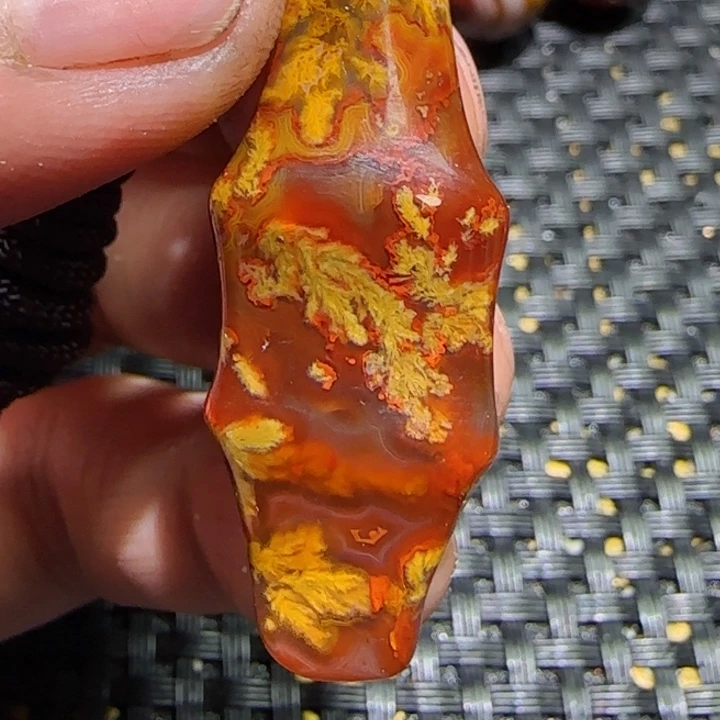 啊***对玛瑙/玉髓未镶嵌吊坠