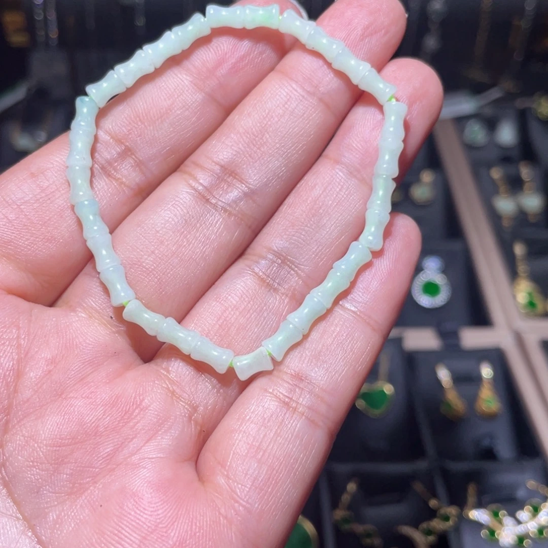 翡翠未镶嵌颈饰天然翡翠