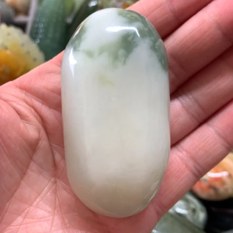 蛇纹石玉未镶嵌手把件