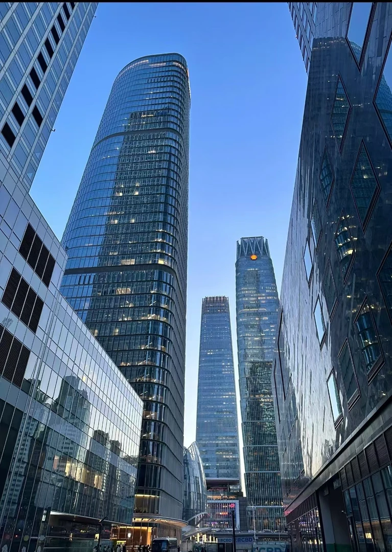 M4-AN-010款休闲男士长袖T恤1.19