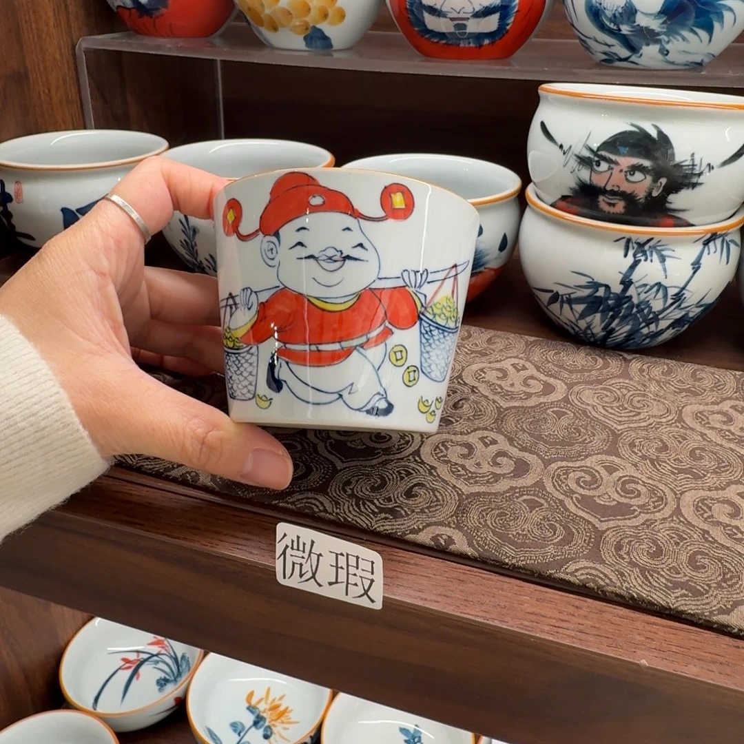 釉下手绘茶具微瑕