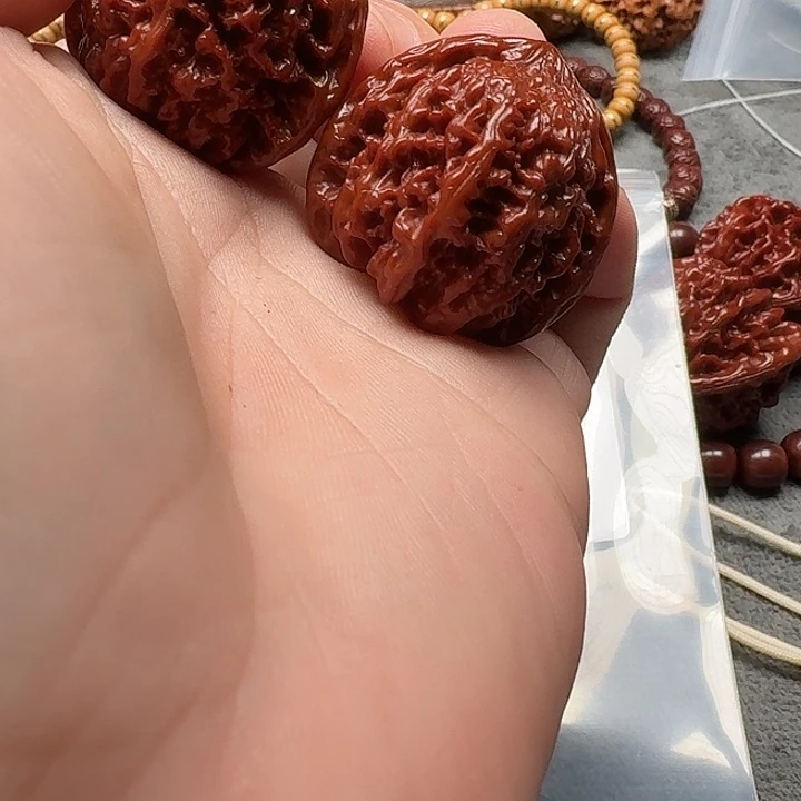 斌***哥文玩核桃吊坠满天星050