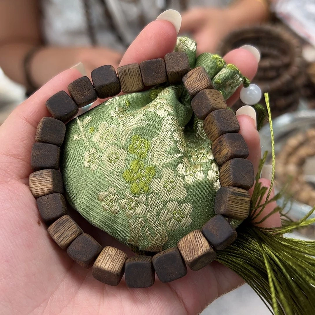 沉香香囊沉香奇楠沉香沉浮08方糖单多样性发一