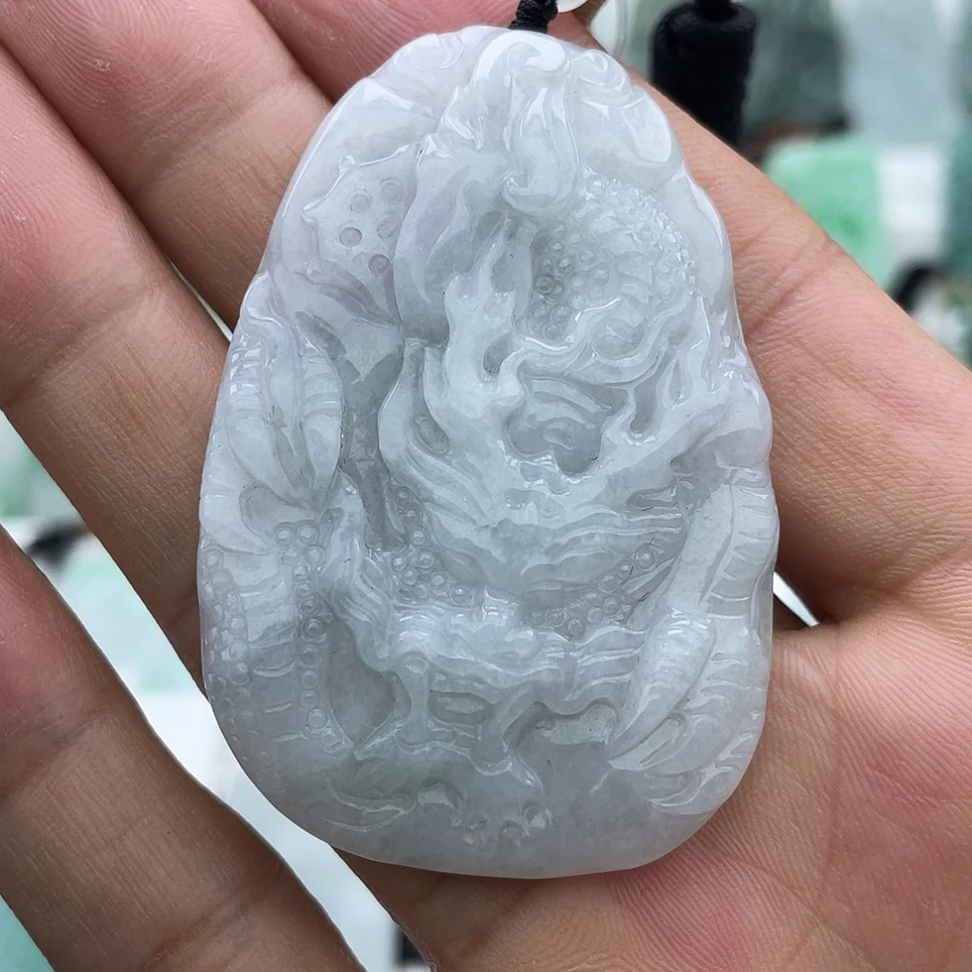 颈饰未镶嵌翡翠彩**難翡翠
