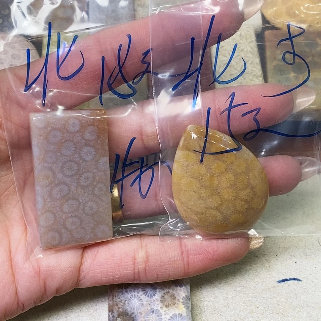 硅化玉颈饰合金北*魚