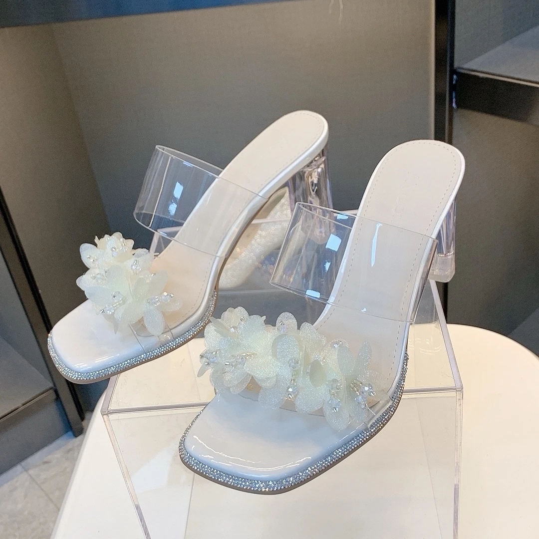 9023法式高跟拖鞋女夏外穿2024新款小香风透明一字带粗跟水晶凉鞋