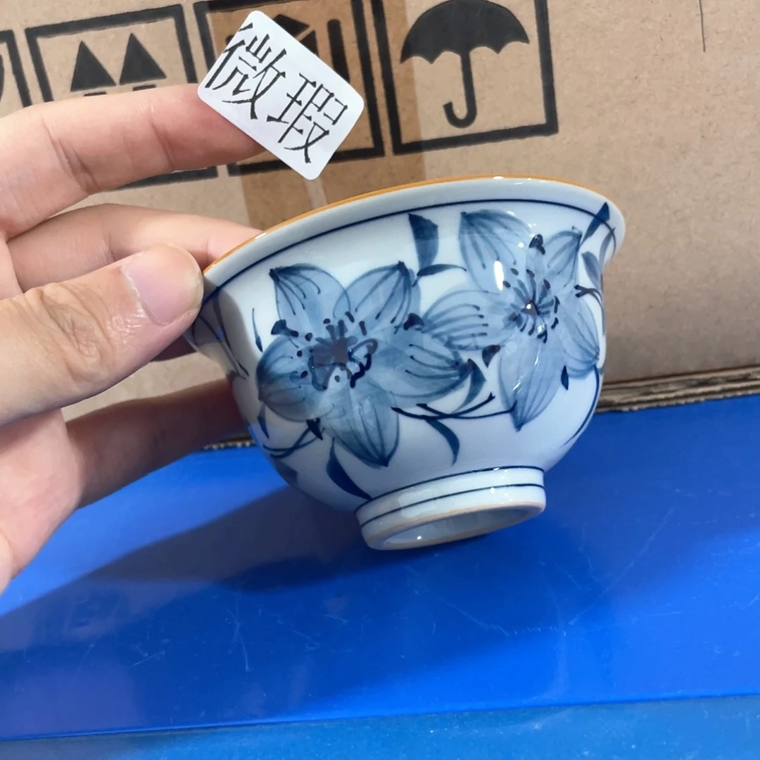 釉下手绘茶具微瑕