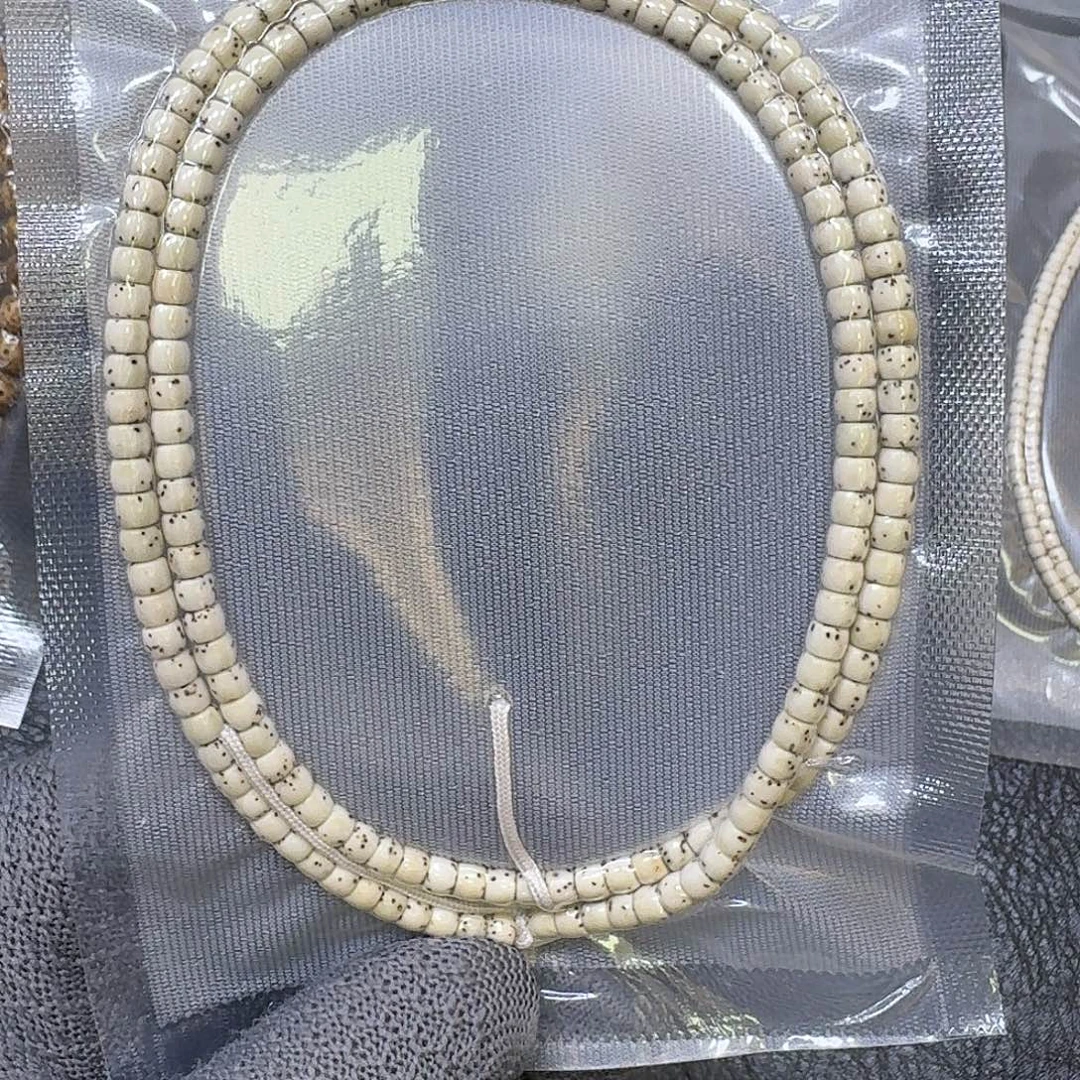 星月菩提手串5^4骨瓷白长串（轻微走色