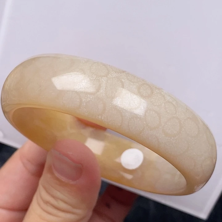 硅化玉未镶嵌颈饰54.3