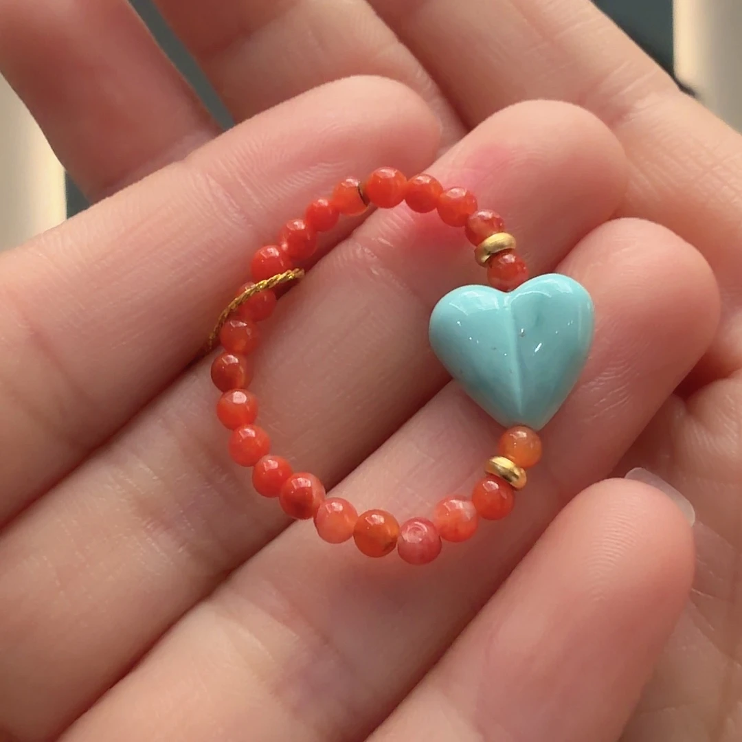 绿松石未镶嵌颈饰