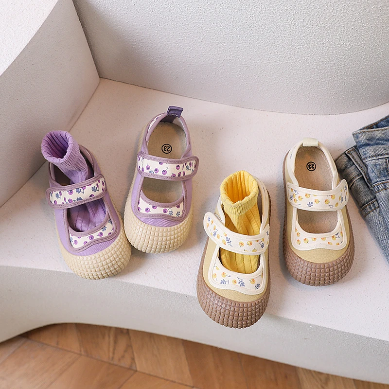 巴拉优品女童帆布鞋浅口单鞋2025春秋季新款宝宝幼儿园软底室内鞋