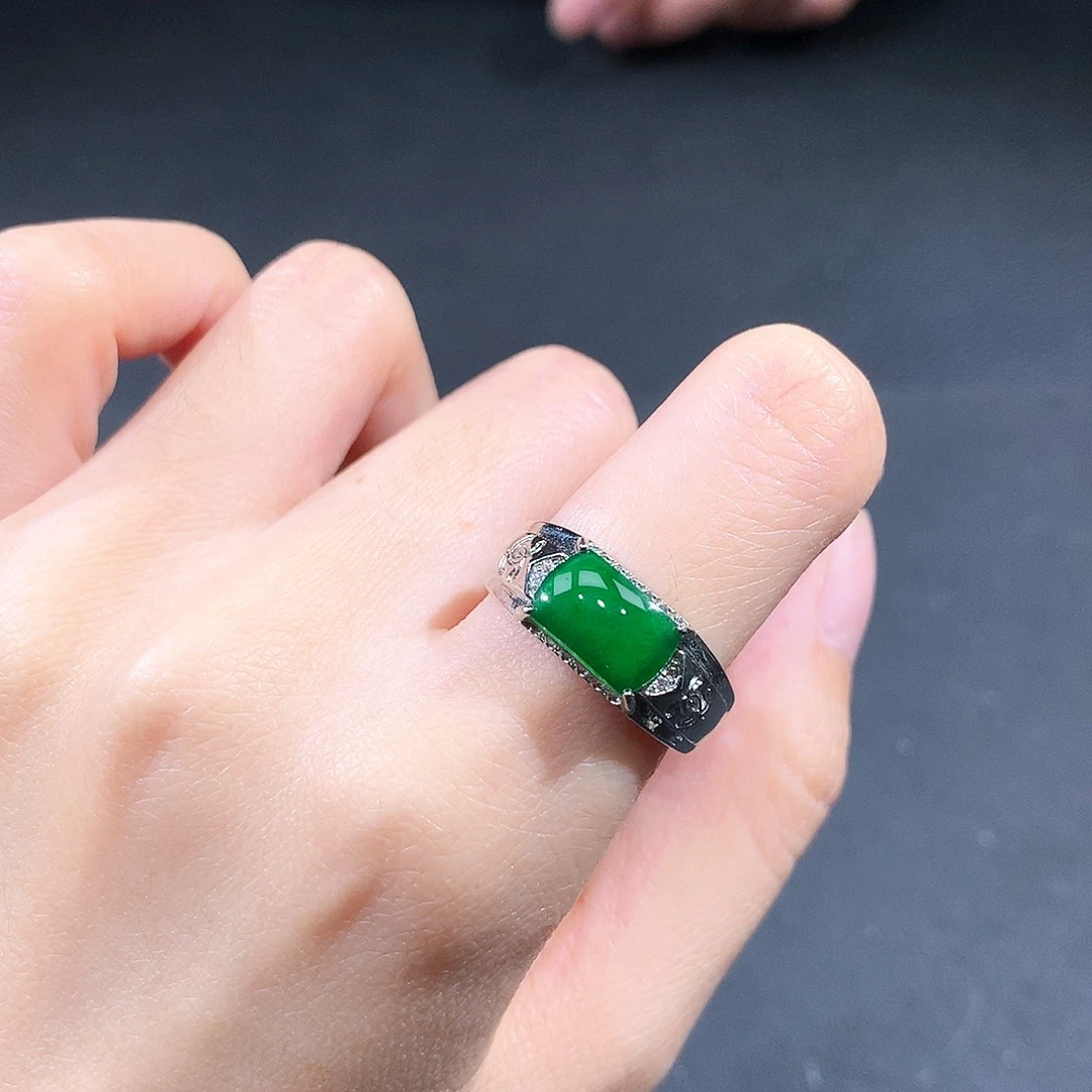 未镶嵌戒指翡翠翡翠