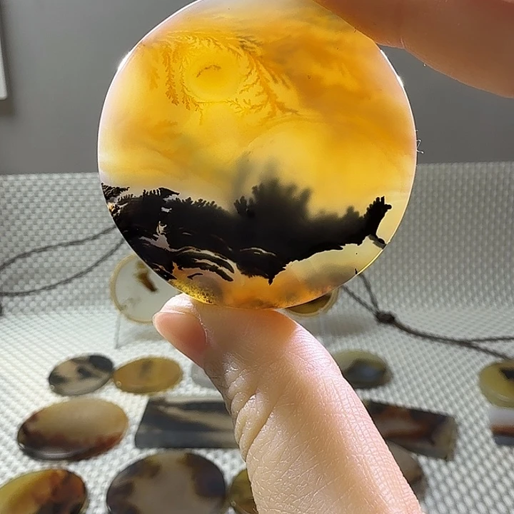 玛瑙/玉髓未镶嵌吊坠(不含链)46