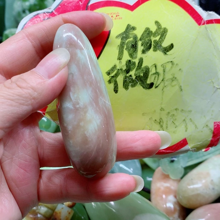 蛇纹石玉未镶嵌手把件
