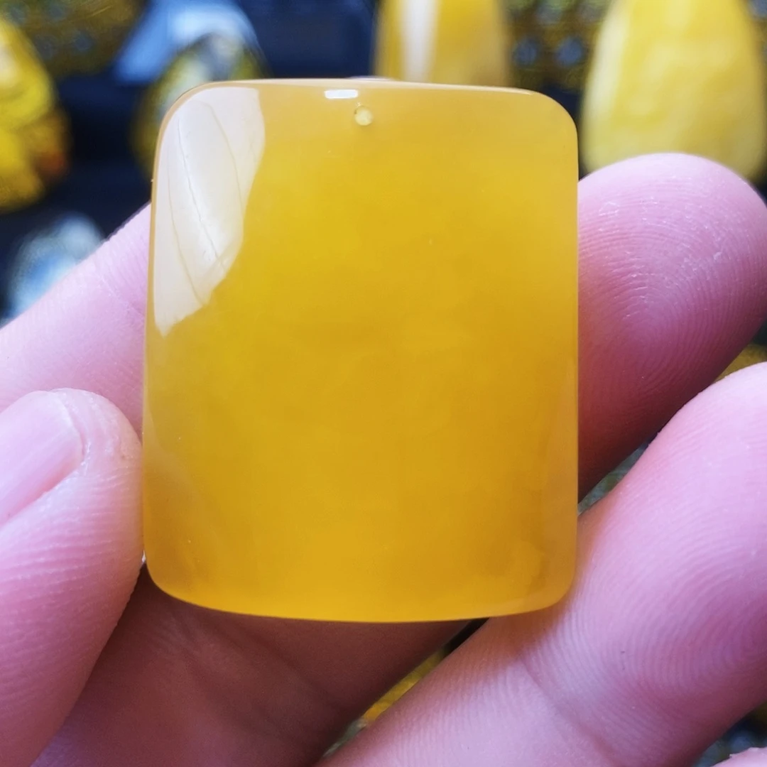 【闪购商品】未镶嵌吊坠(不含链)蜜蜡