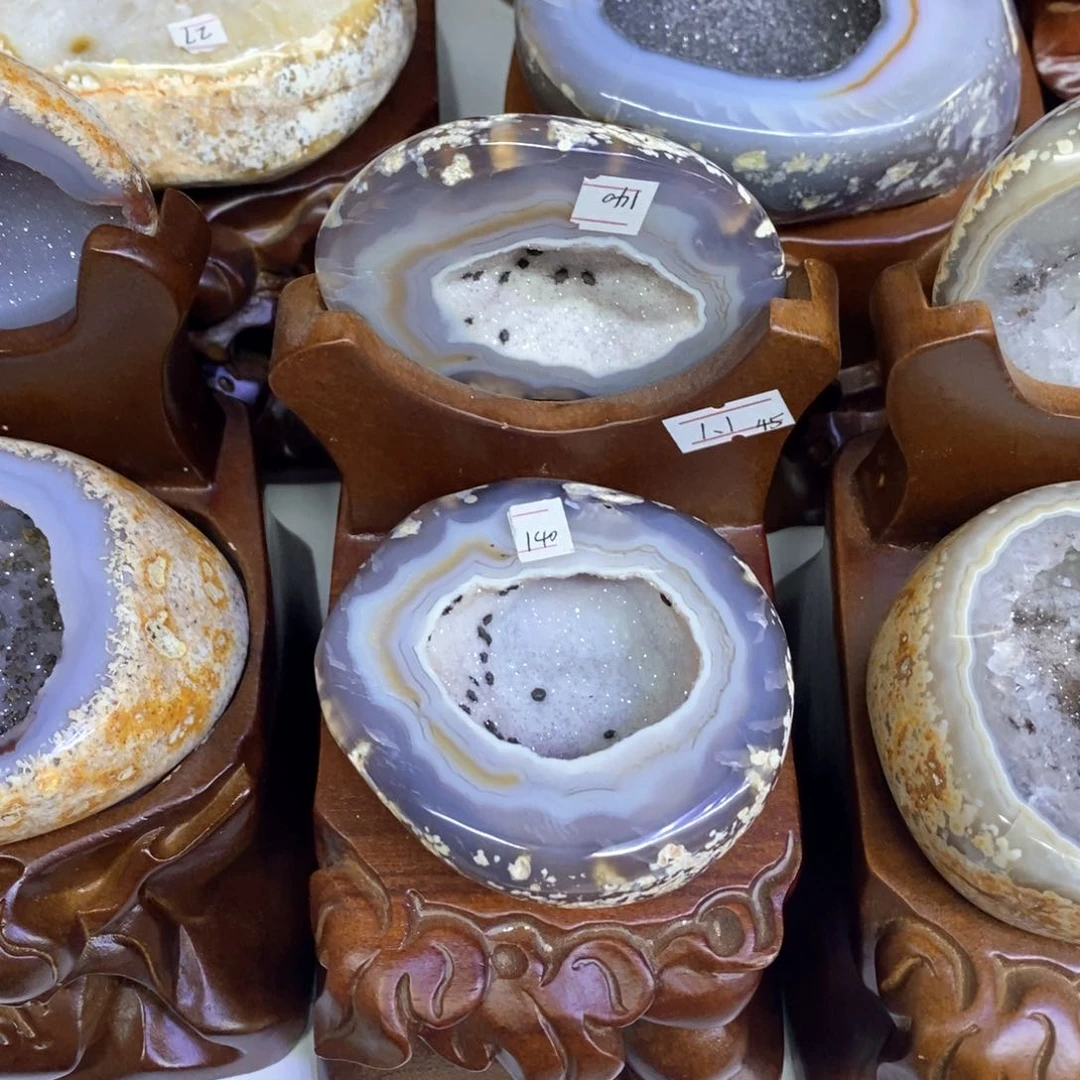 紫晶摆件未镶嵌莹