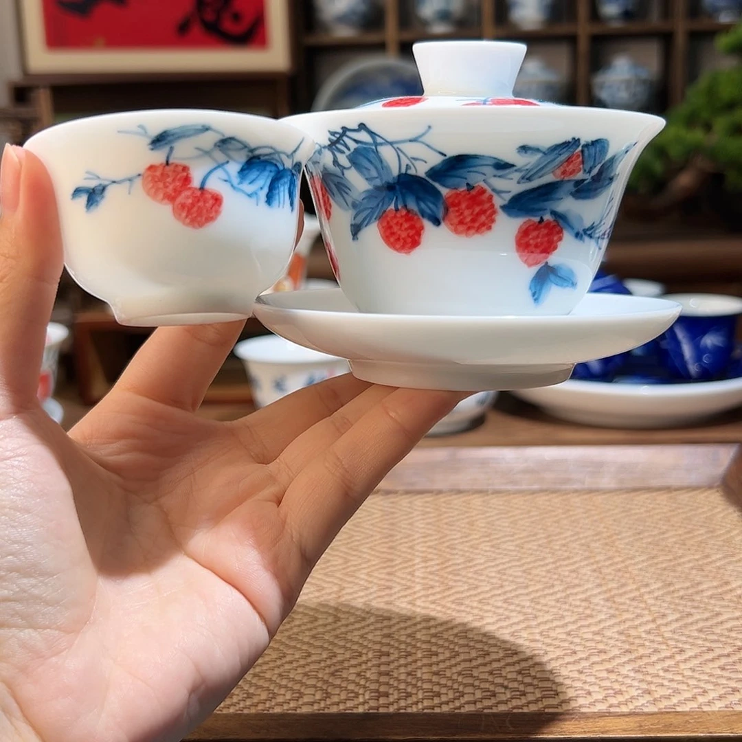 【闪购商品】手绘盖碗。