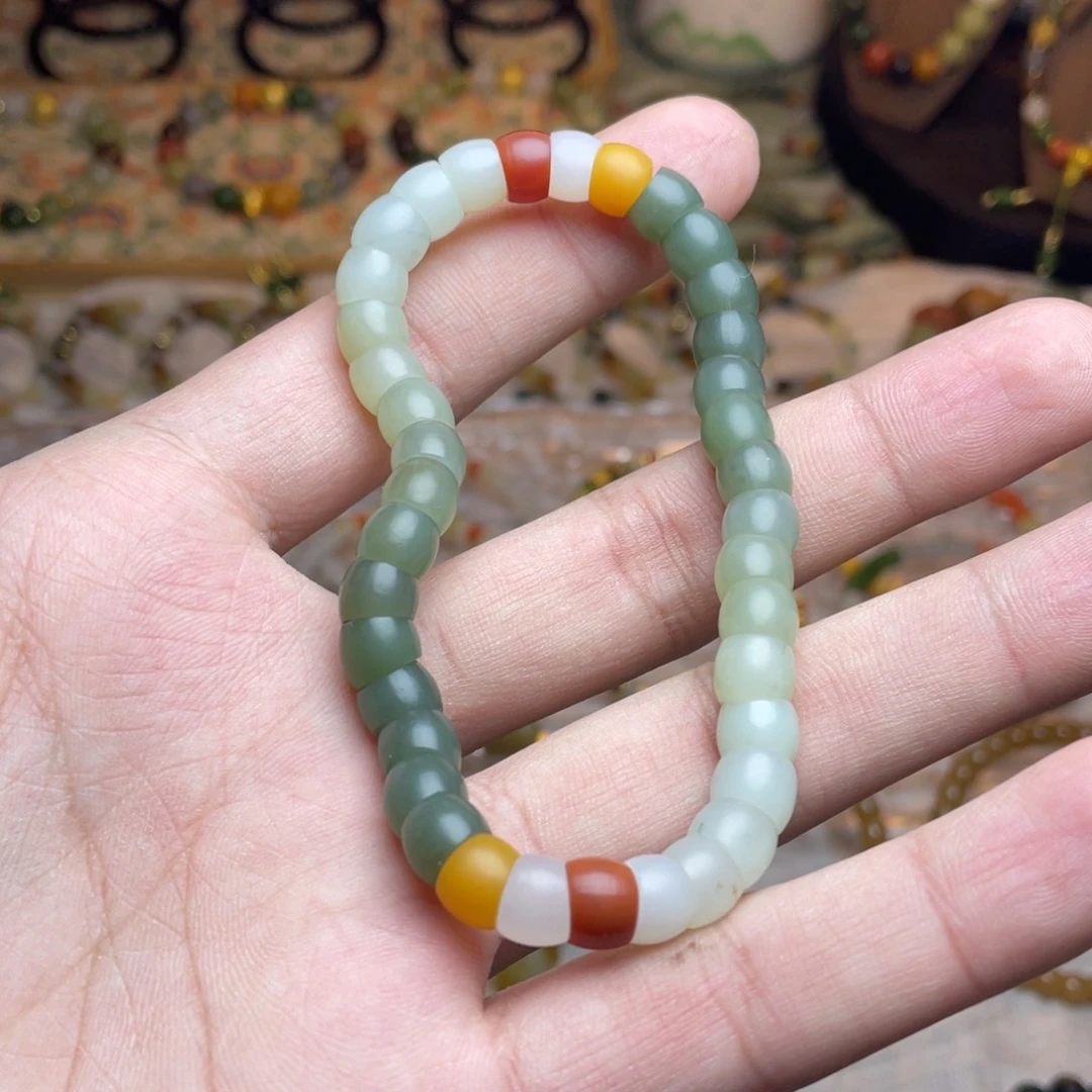 和田玉未镶嵌手链