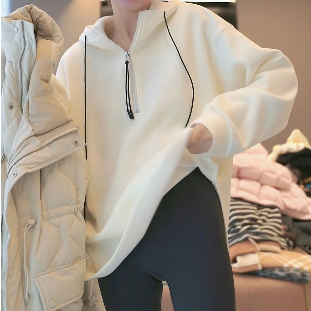 2025冬季新款设计感百搭气质时尚加绒连帽长袖卫衣LK2500661-1