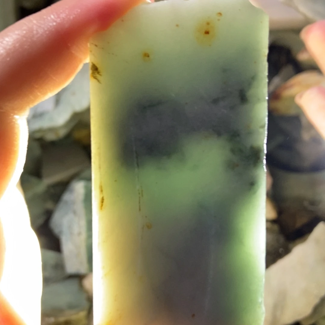 翡翠未镶嵌挂件天然翡翠