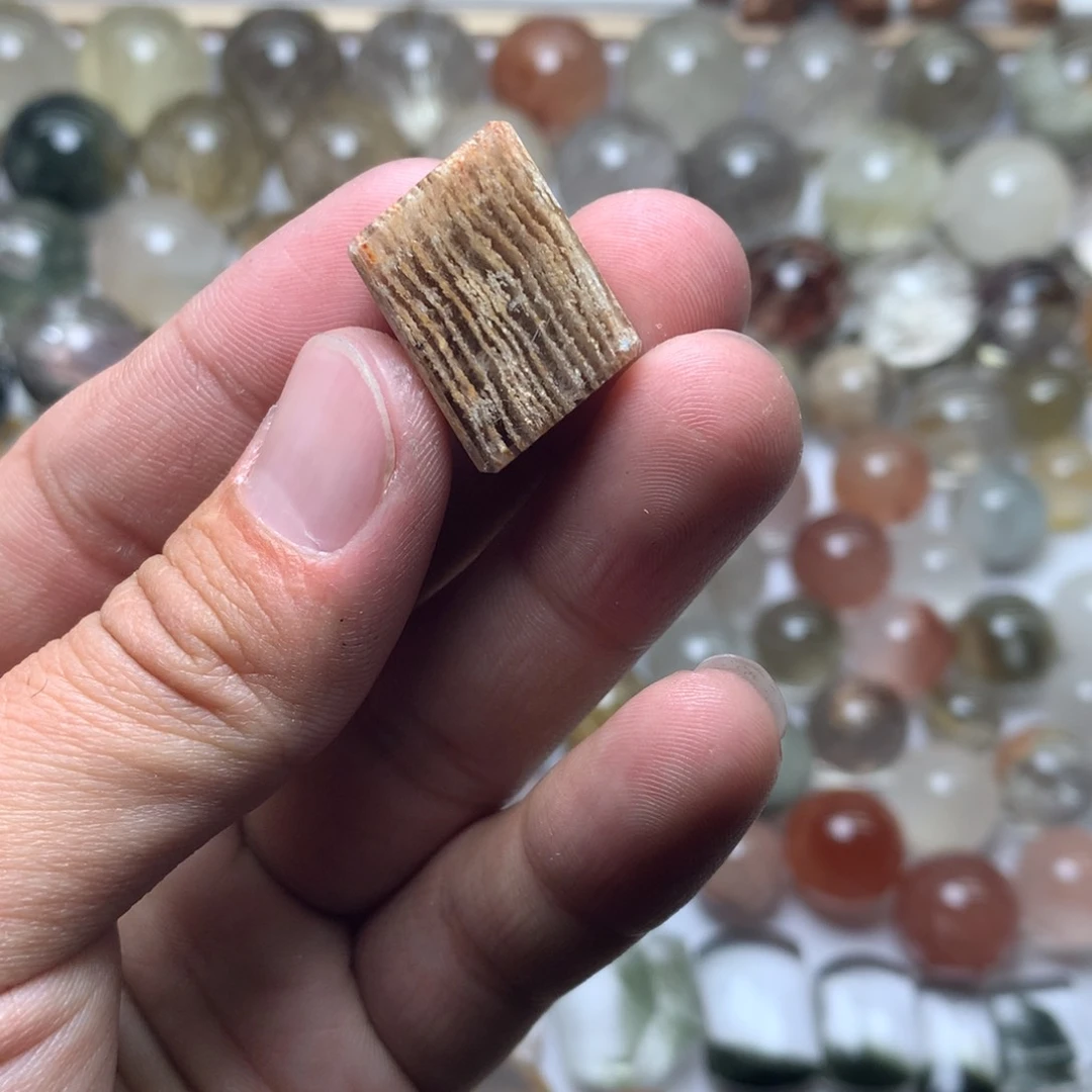 水晶珠宝半成品未镶嵌幽灵吊坠