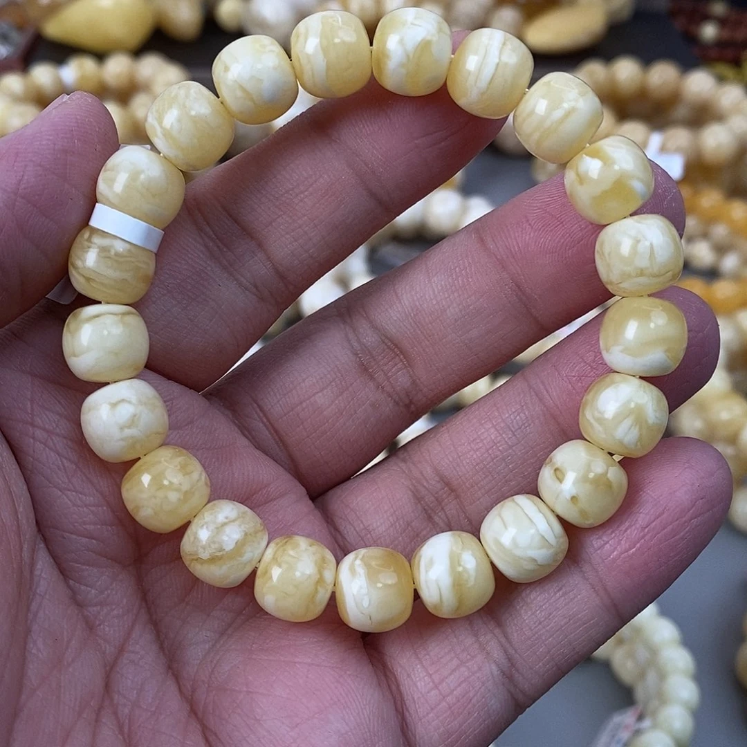 蜜蜡未镶嵌珠宝奇石11×10.5mm 16.7g