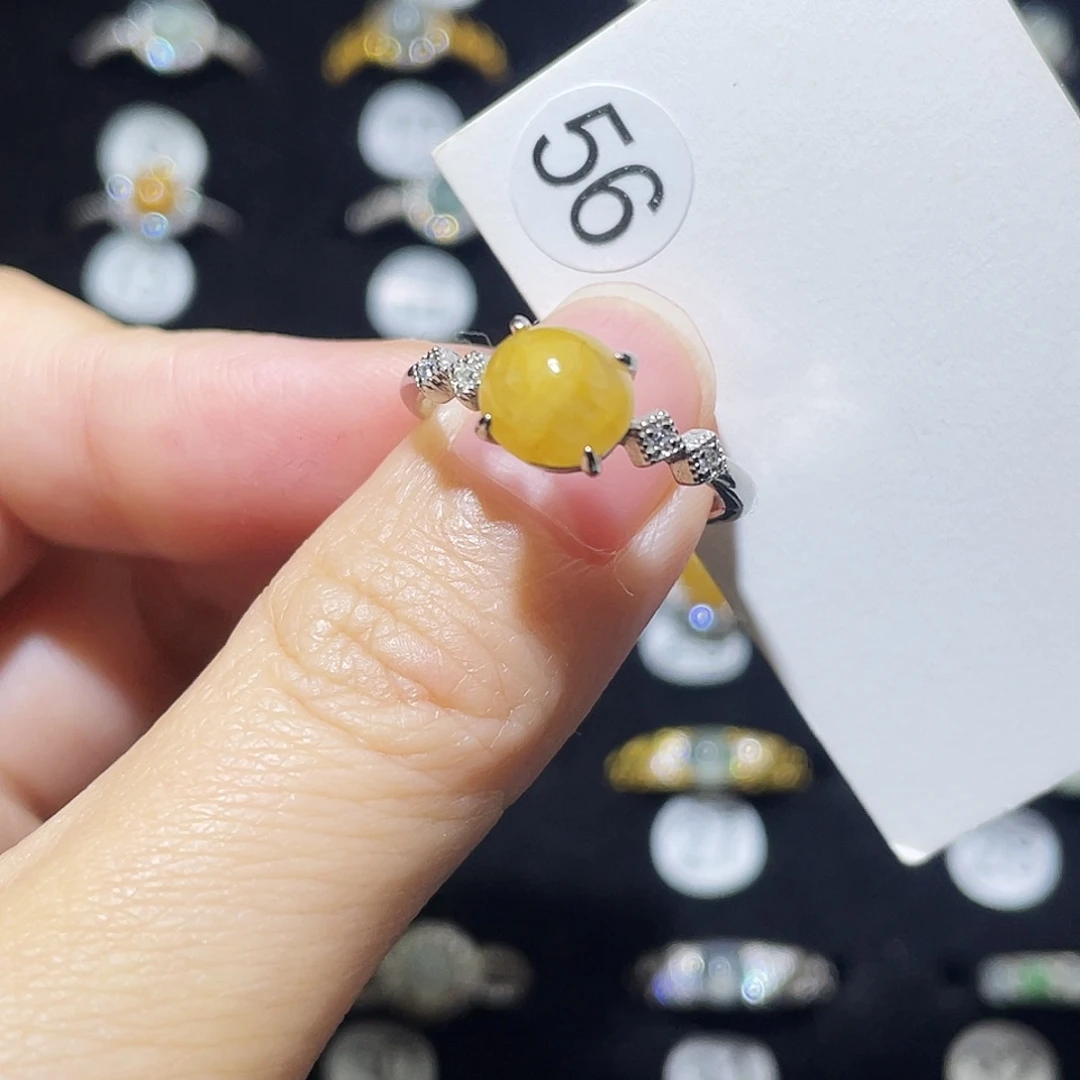 翡翠未镶嵌戒指戒指