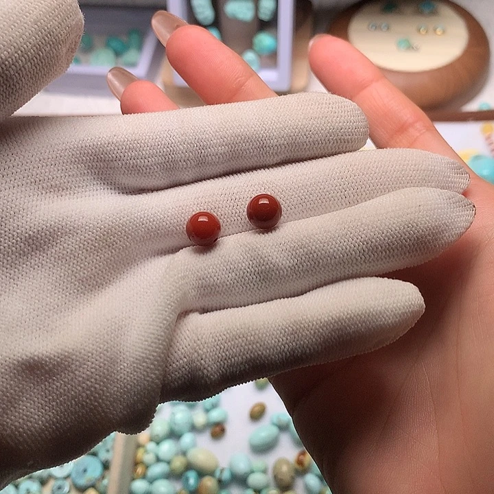 ****莉南红玛瑙未镶嵌珠宝奇石