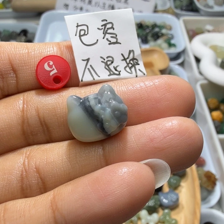 和田玉未镶嵌珠宝奇石