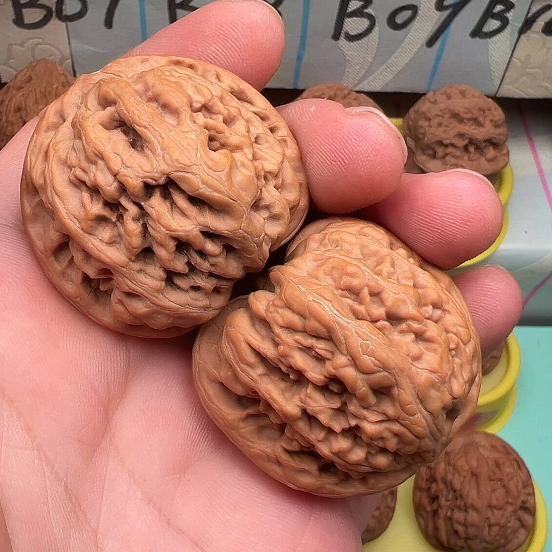 文玩核桃吊坠平谷九龙41