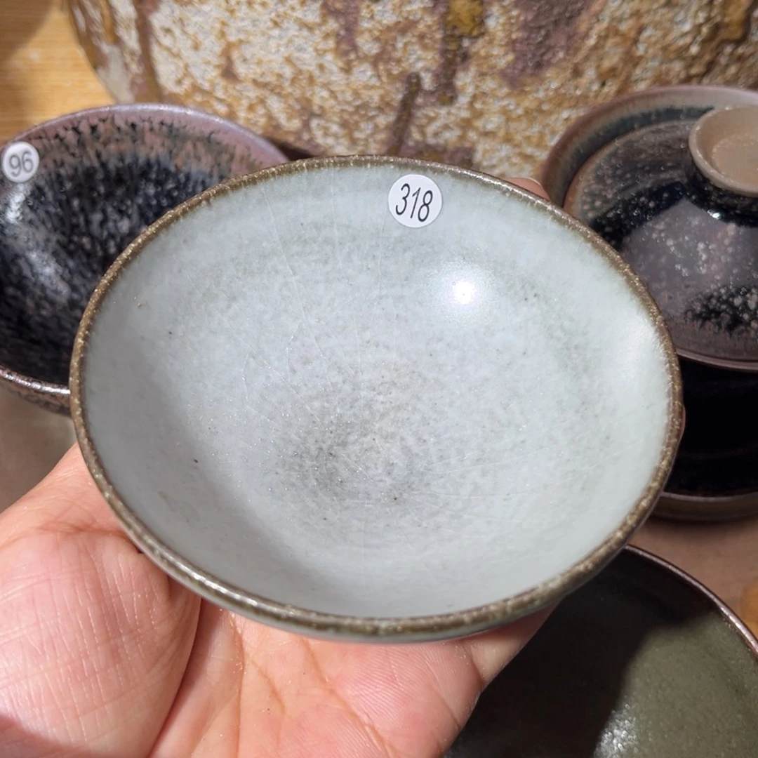 茶盏义兴龙窑坚持真柴烧